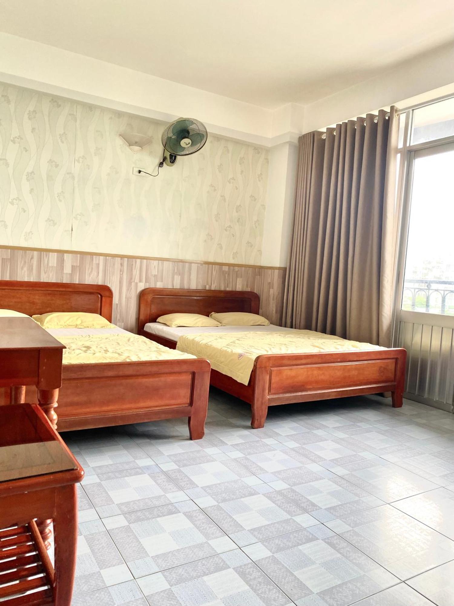Hotel Tue Tinh Nha Trang Esterno foto
