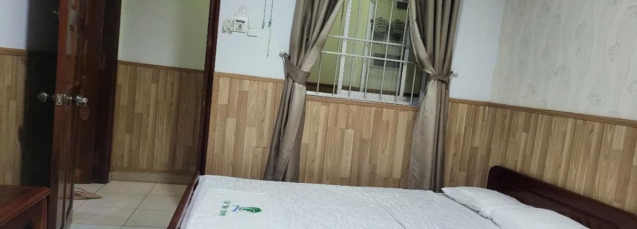 Hotel Tue Tinh Nha Trang Esterno foto