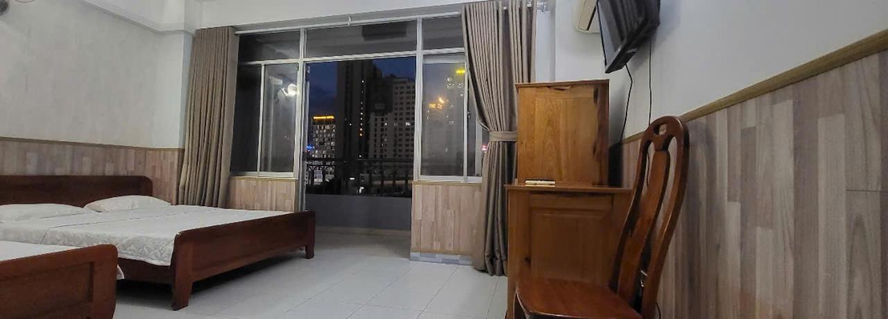 Hotel Tue Tinh Nha Trang Esterno foto