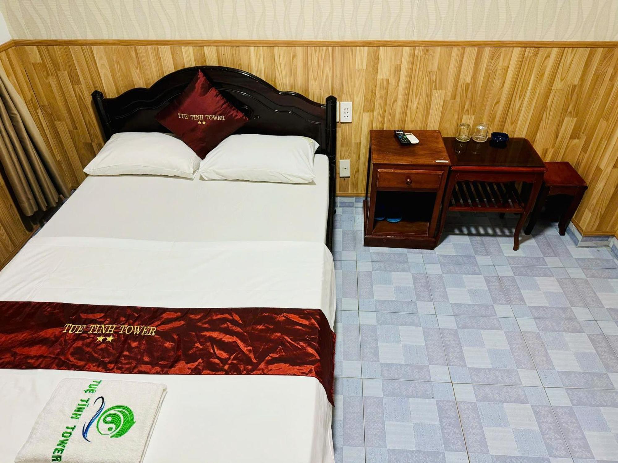 Hotel Tue Tinh Nha Trang Esterno foto