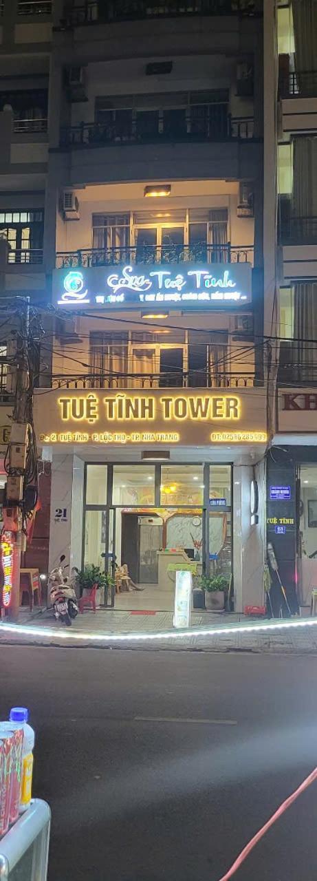 Hotel Tue Tinh Nha Trang Esterno foto