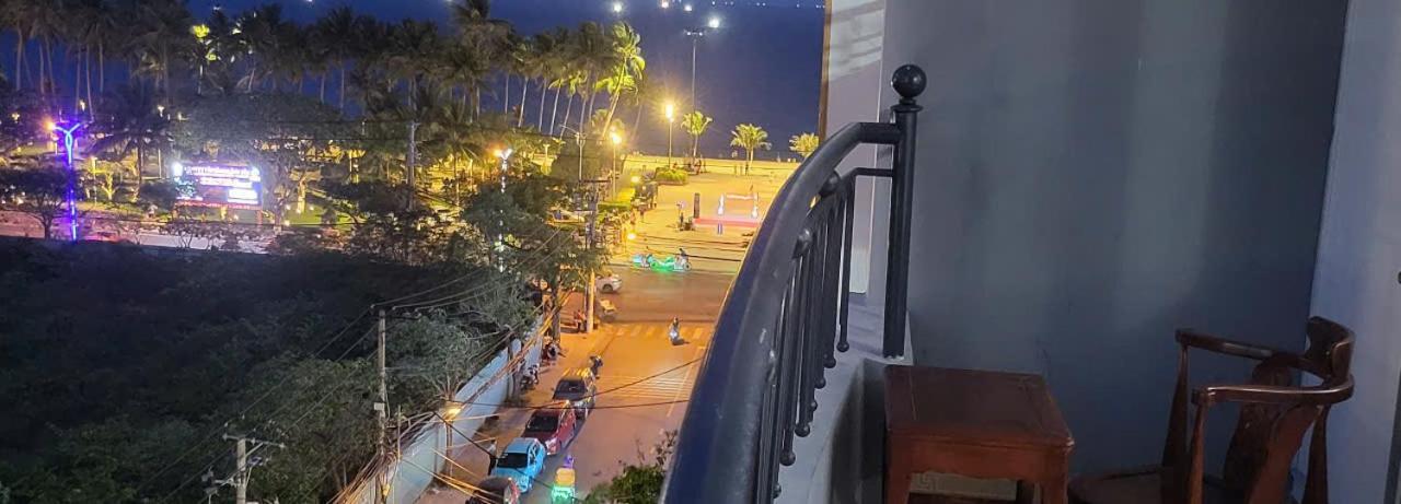 Hotel Tue Tinh Nha Trang Esterno foto